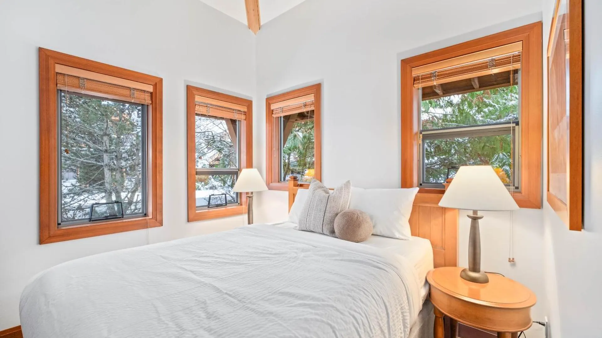 Montebello By Whistler Premier Apartment