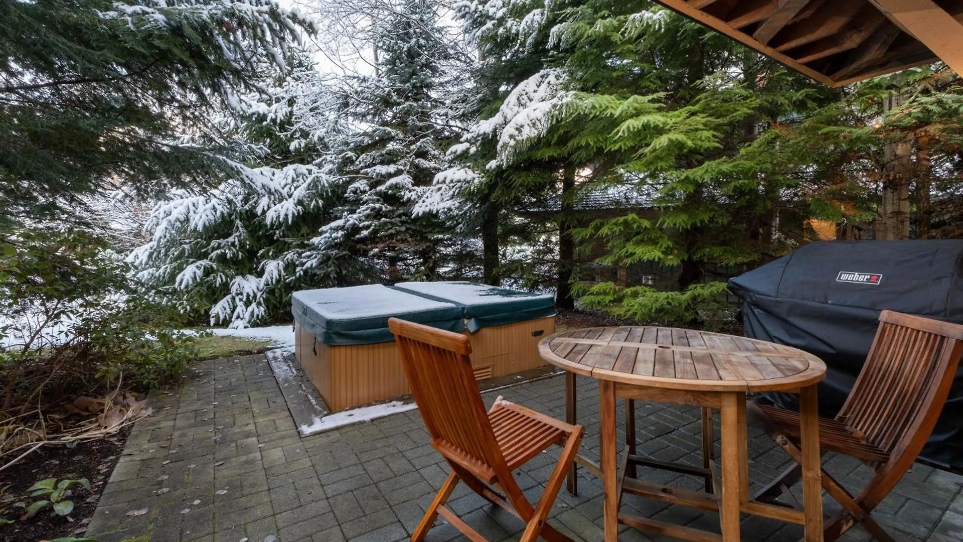 Montebello By Whistler Premier Apartment