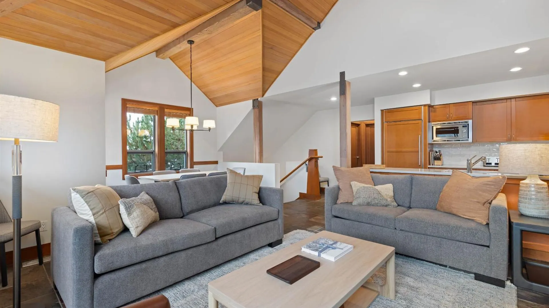 Apartment Montebello By Whistler Premier